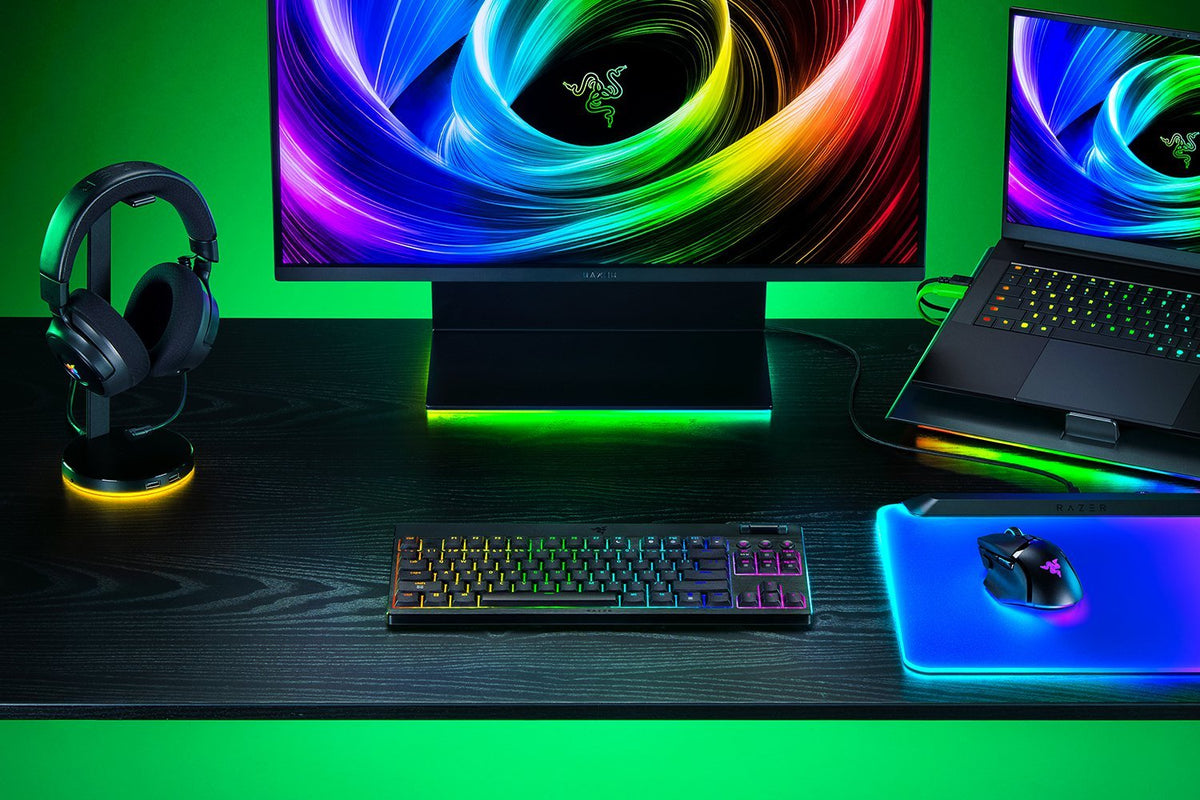 Razer Blackwidow V4 Low-Profile Tenkeyless Hyperspeed Amarillo Switch Keyboard - Us Layout