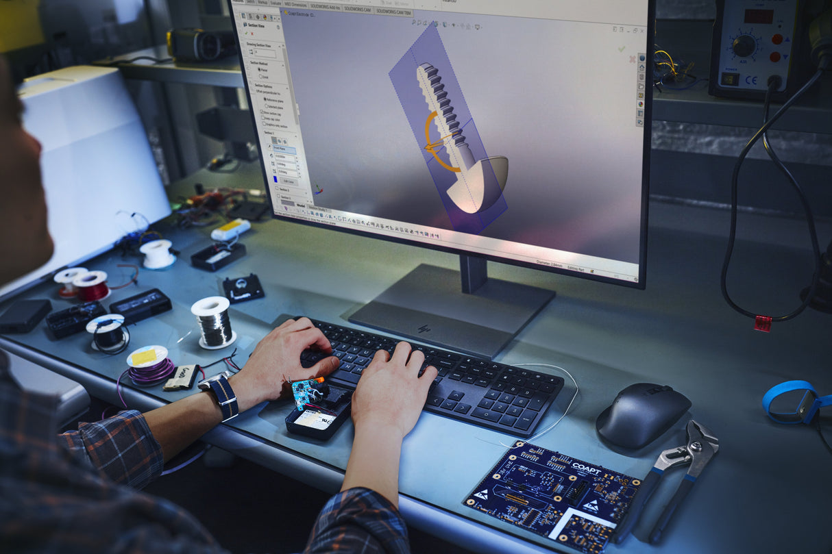 EAN 198122987528 - HP Z1 G9 Intel® Core™ i9 i9-14900 32 GB DDR5-SDRAM 1 TB SSD NVIDIA GeForce RTX 4060 Windows 11 Pro Torre P imagen 3