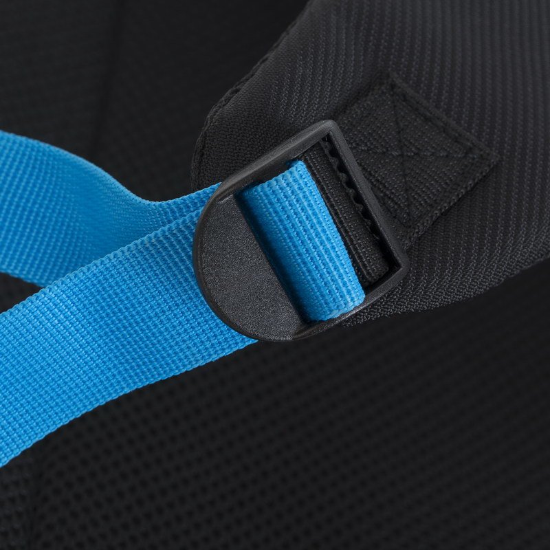 Rivacase 8067 Maletines Para Portátil 39,6 Cm (15.6") Funda Tipo Mochila Negro