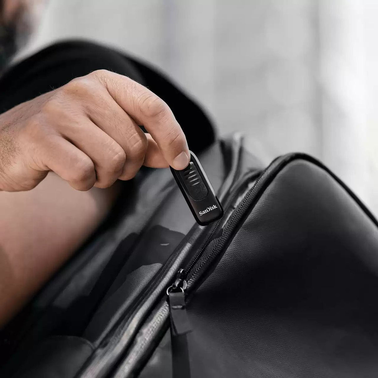 EAN 0619659208547 - SanDisk SDCZ480-1T00-G46 unidad flash USB 1 TB USB Tipo C 3.2 Gen 1 (3.1 Gen 1) Negro imagen 4