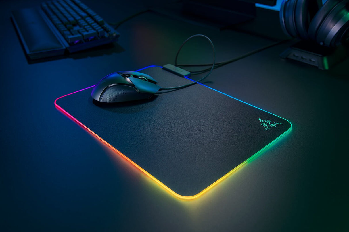 EAN 8886419318316 - Razer Firefly V2 Alfombrilla de ratón para juegos Negro imagen 4