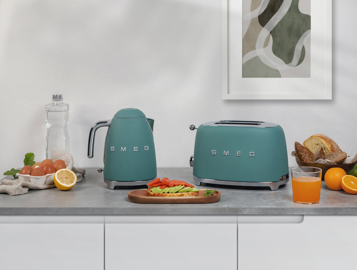 EAN 8017709329662 - Smeg TSF01EGMEU tostadora 6 2 rebanada(s) 950 W Cromo, Verde imagen 14