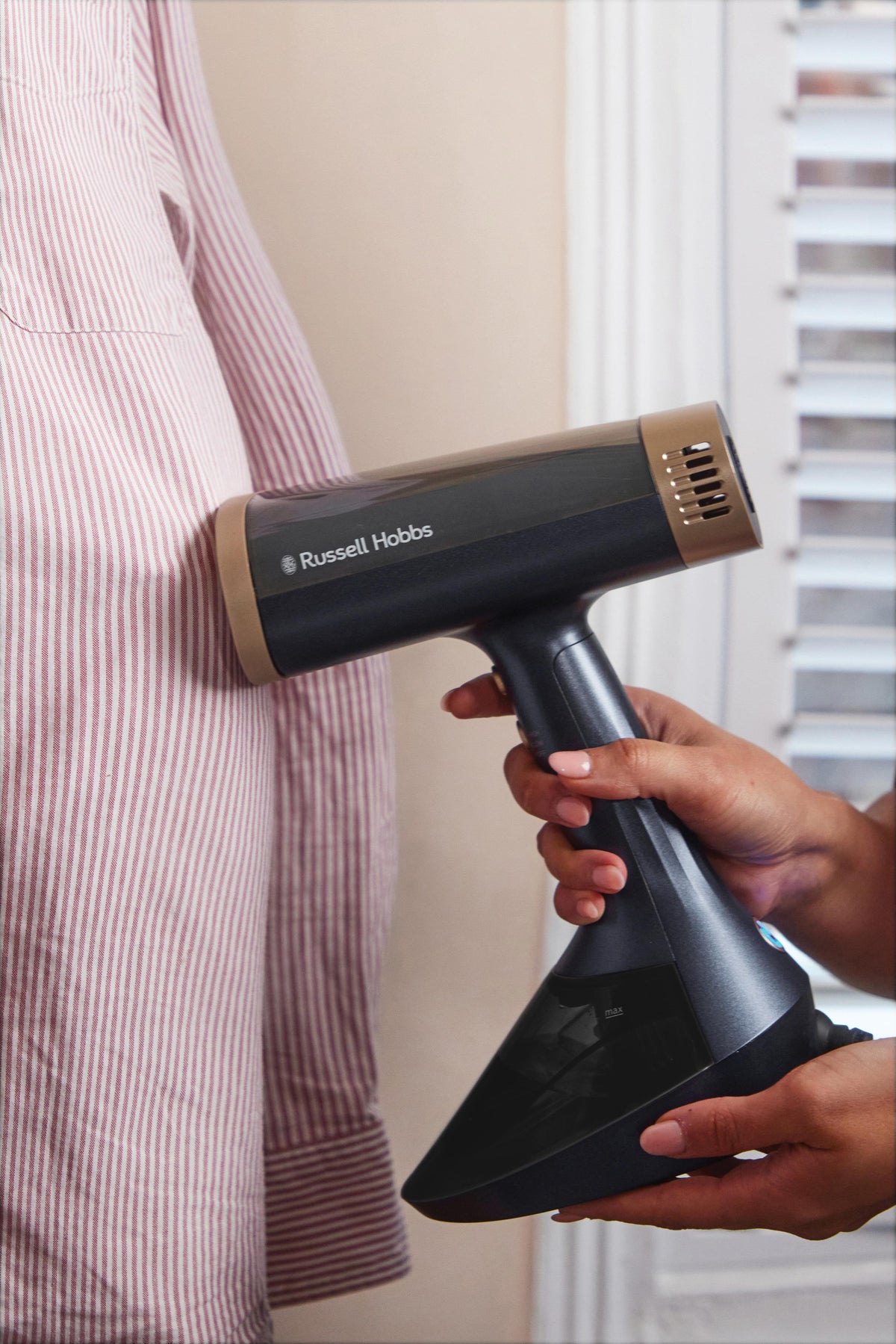 Parownica Do Ubran Steam Genie Vacusteam 28550-56 Russell Hobbs