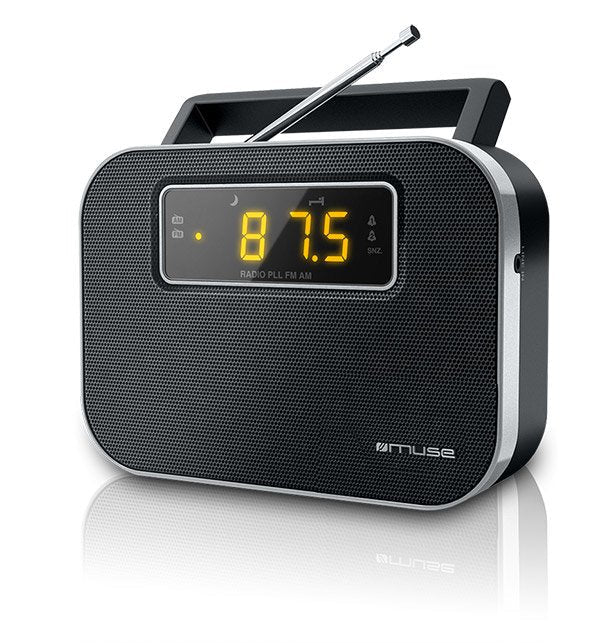 Muse M-081 R Radio Muse M-081 R, Portátil, Digital, Fm,Mw, Led, 1,52 Cm (0.6"), Naranja