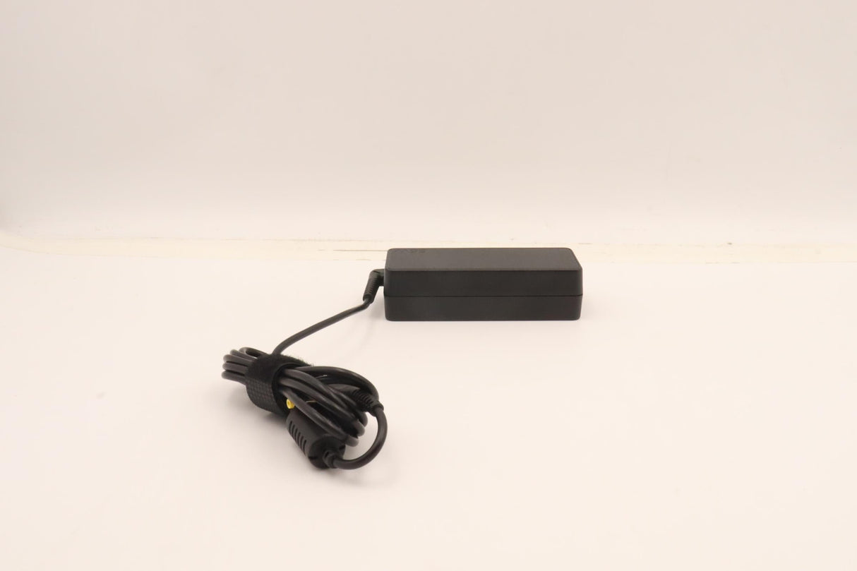 Lenovo 5a11h02883 Adaptador E Inversor De Corriente Interior 65 W Negro