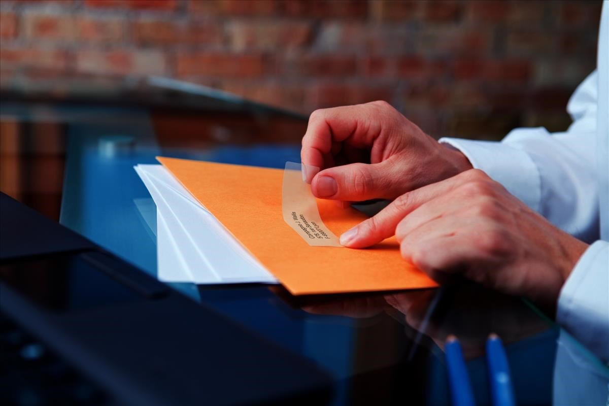 Dymo 2093093 12-Pack Lw Labels 99012, 36x89mm White, Paper, Permanent Adhesive