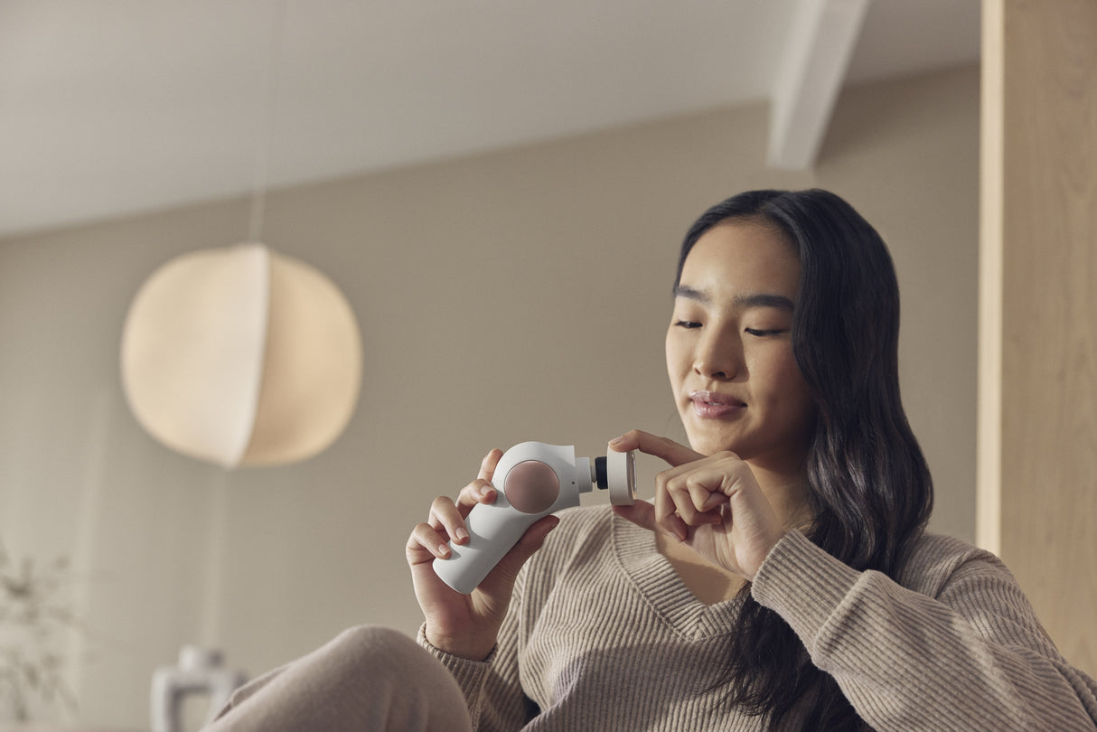 EAN 0810036056700 - Therabody TheraFace PRO masajeador Cara Blanco imagen 18