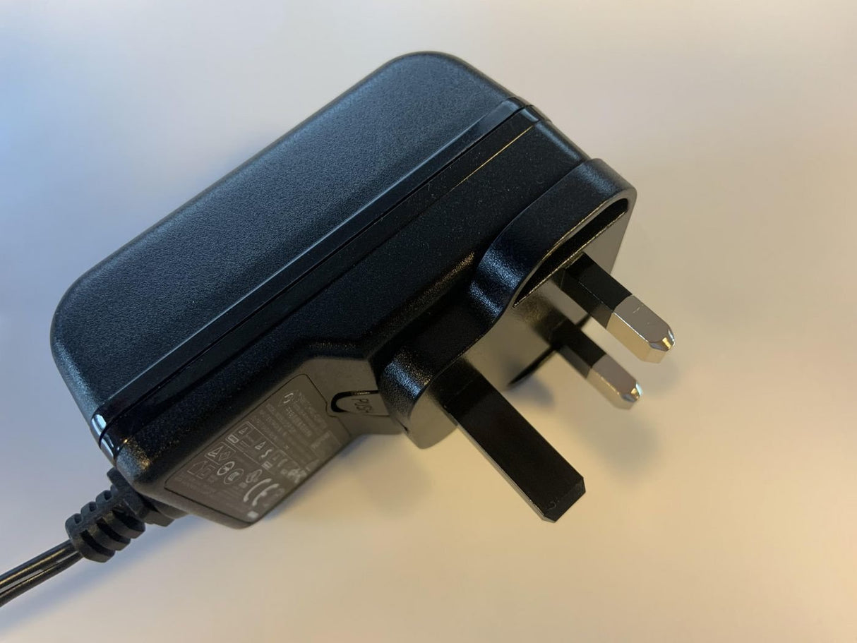 EAN 5704174253013 - Vivolink VLPSUPLUG-UK adaptador de enchufe eléctrico Tipo G (RU) Negro imagen 3