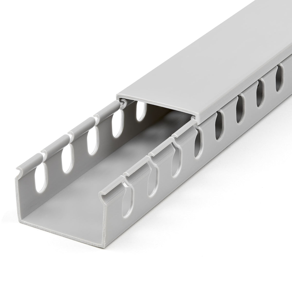 Startech Canaleta Para Cableado Con Ranura Abierta Y Tapa, 38 Mm An X 25 Mm Al - 2 M Lar - Ranuras De 8 Mm, Cubierta De Pvc Máximo De 20 Cables - Ul