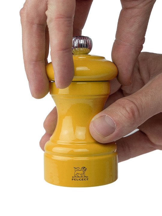 EAN 4006950042042 - Peugeot Bistro Molinillo de pimienta Amarillo imagen 4