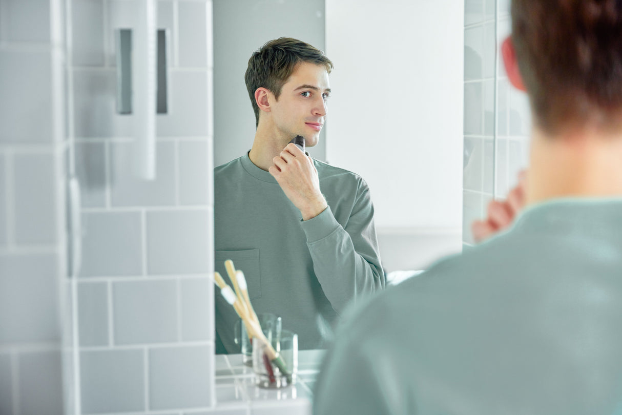 EAN 5025232966158 - Panasonic ES-CM3BKS503 afeitadora Máquina de afeitar de láminas Negro, Plata imagen 4