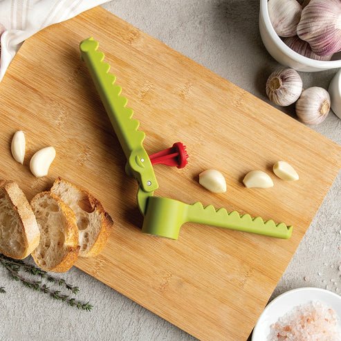 Ototo Design Garligator Plástico, Acero Prensa De Ajo De Mano