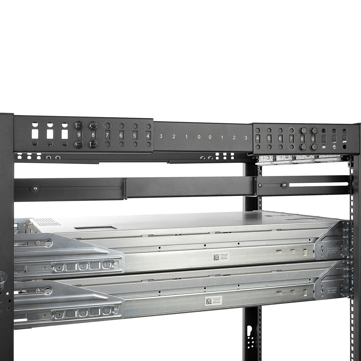 EAN 0065030882378 - StarTech.com UNIRAILS1UB accesorio de bastidor Carril de rack imagen 9