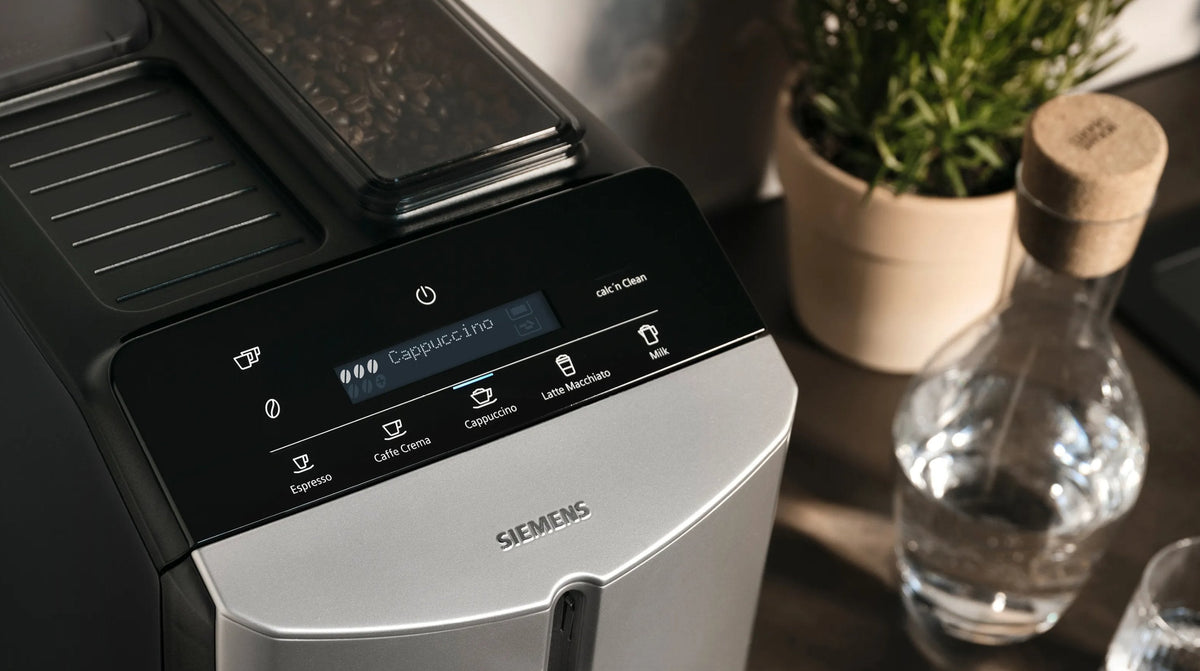 Siemens Eq.300 Tf303e07 - Automatische Kaffeemaschine Con Milchaufschäumer