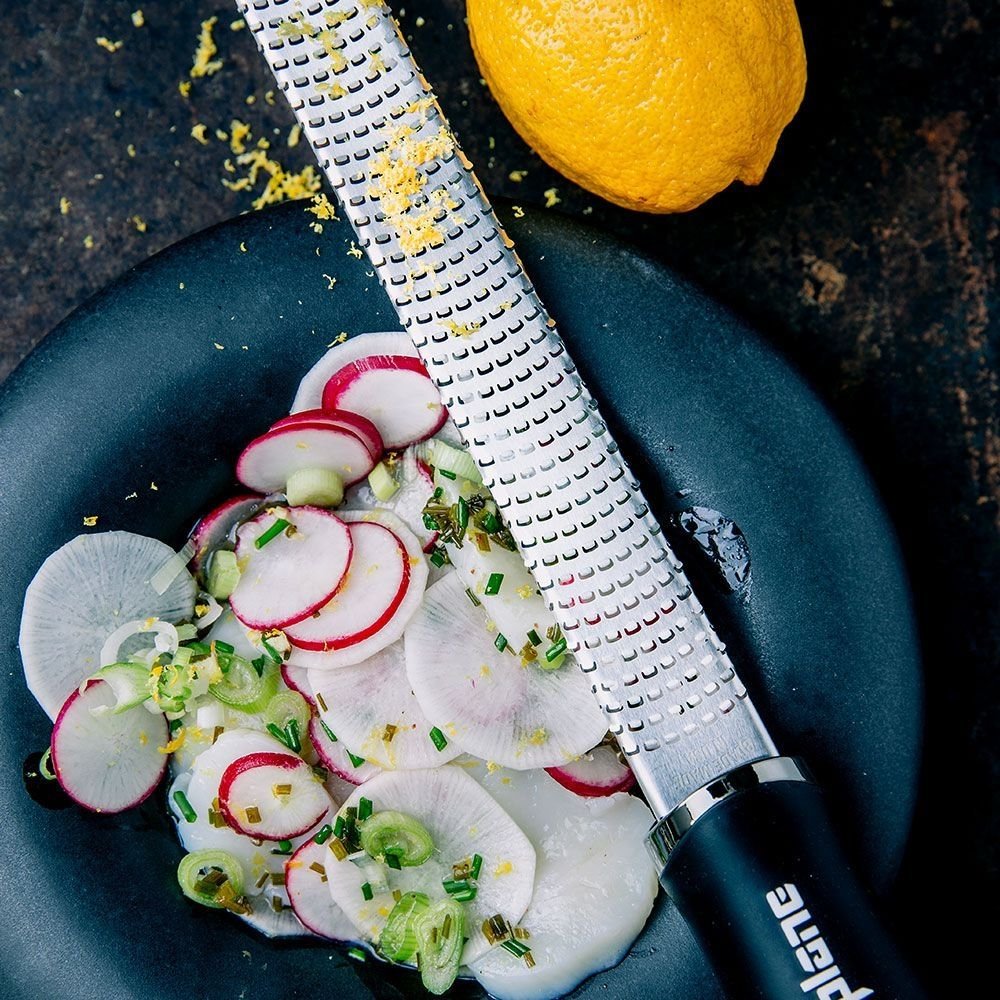 Microplane Gourmet Grater Set + Protective Glove