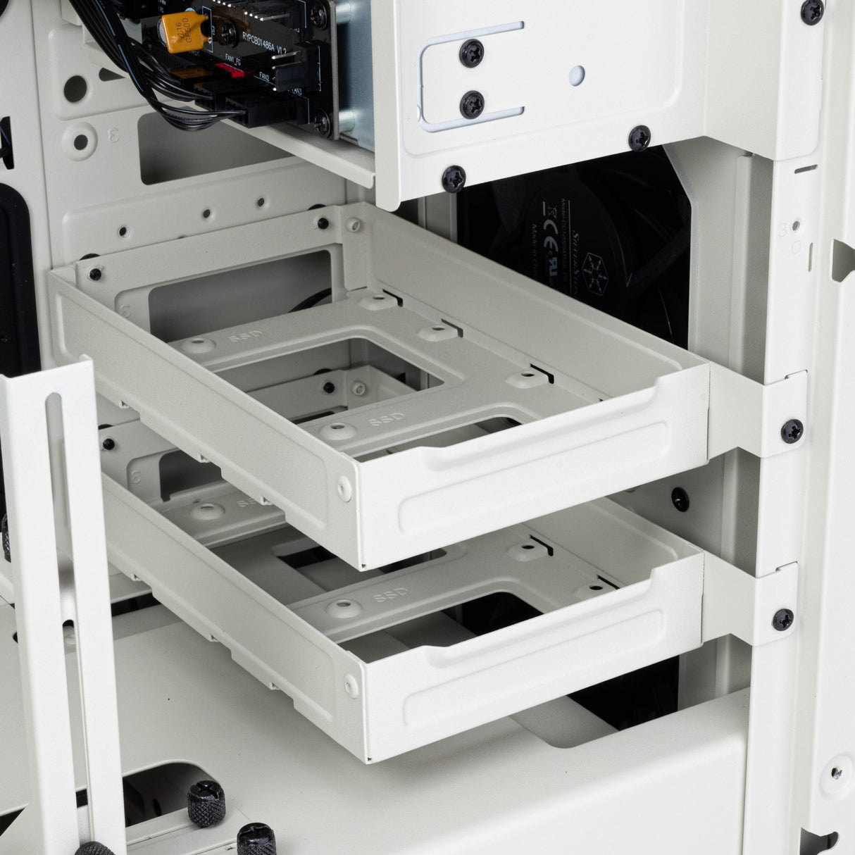EAN 4710679819372 - Silverstone FLP02 Full Tower Blanco imagen 12