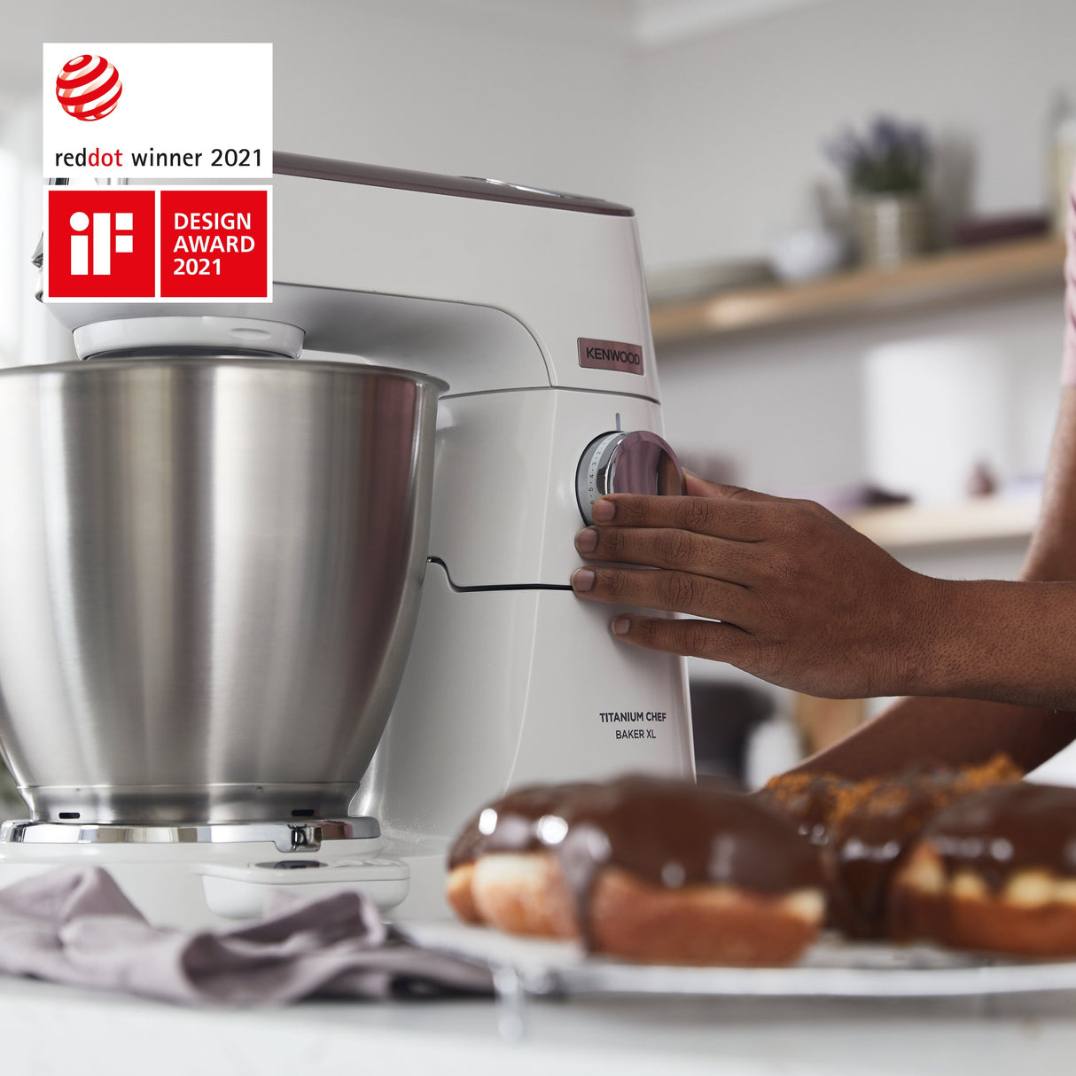 EAN 5011423002033 - Kenwood Titanium Chef Baker XL robot de cocina 1200 W 7 L Blanco Balanza integrada imagen 6