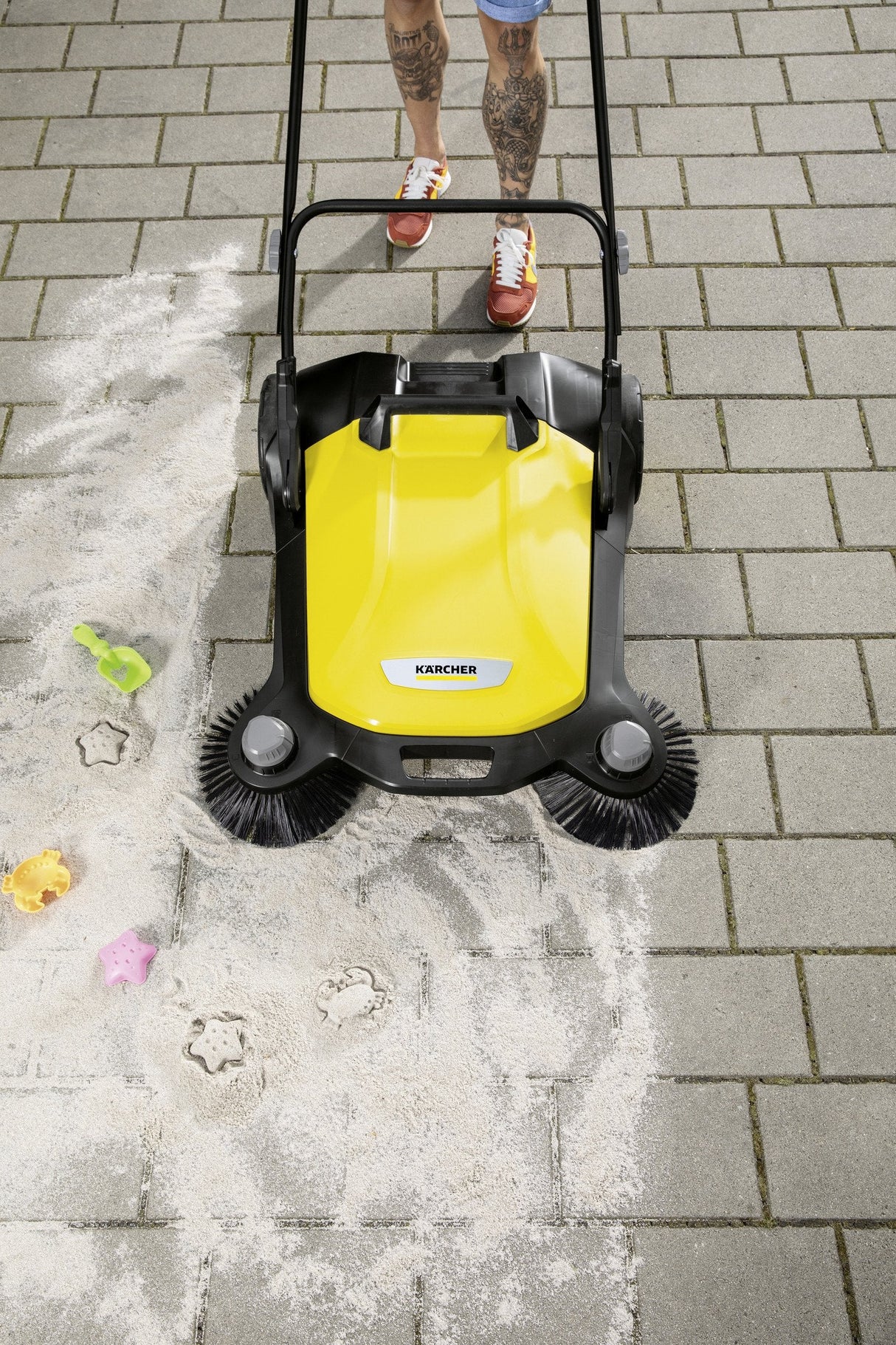EAN 4054278247953 - Kärcher S 6 Twin escoba Negro, Amarillo imagen 9