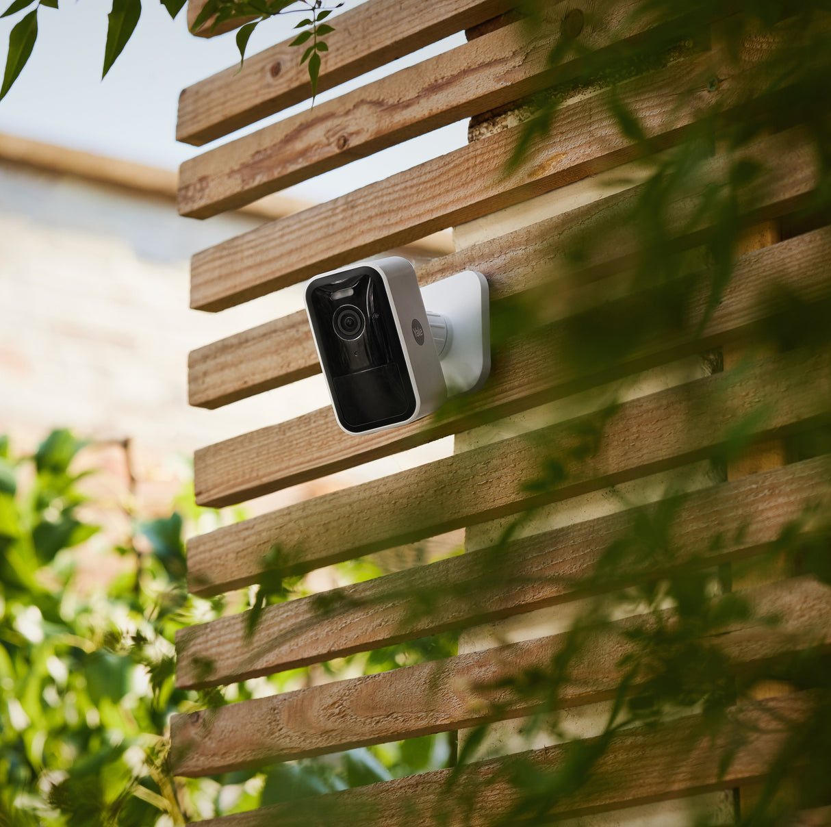 EAN 5052847126103 - Yale SV-OC-1A-W cámara de vigilancia Cubo Cámara de seguridad IP Interior y exterior 1080 x 1920 Pixeles imagen 2