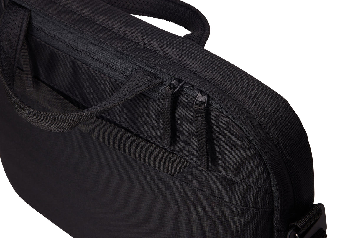 EAN 0085854256353 - Case Logic Invigo Eco INVIA114 Black 35,6 cm (14") Funda Negro imagen 10