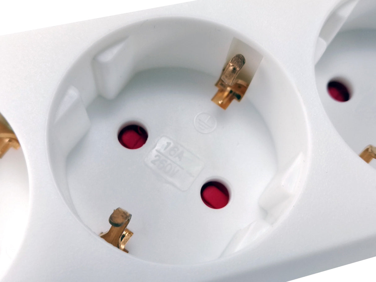 EAN 4015867222027 - Equip 245550 base múltiple 1,5 m 3 salidas AC Interior Blanco imagen 3