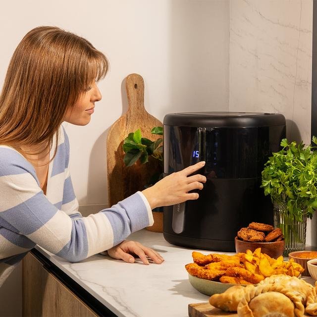 EAN 8435484049924 - Cecotec Cecofry Bombastik 6000 Sencillo 6 L Independiente 1700 W Freidora de aire caliente Negro imagen 10