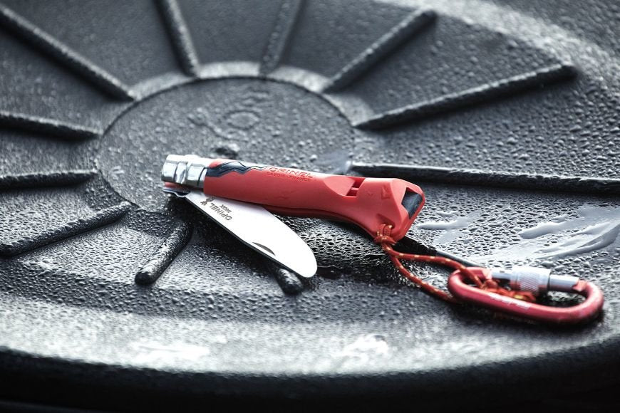 Opinel Navaja Outdoor Junior Azul Nº07 Con Silbato Hasta 100 Db, Hoja De 7,5 Cm Robusta, Punta Ligeramente Redondeada,