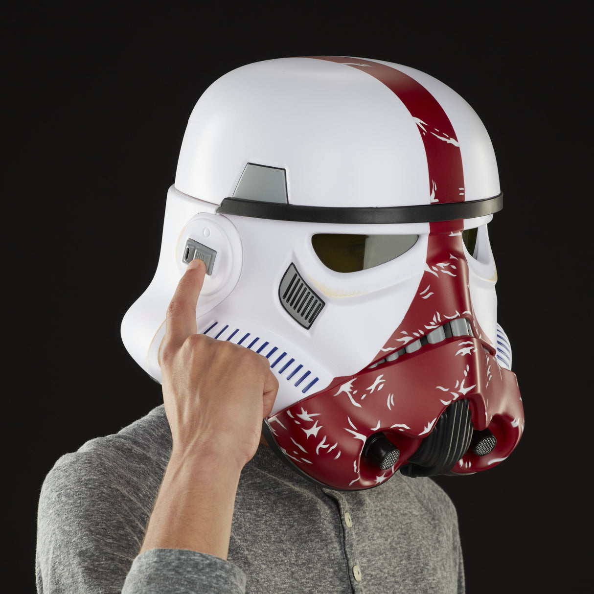 Casco Electrónico Incinerator Stormtrooper De Star Wars