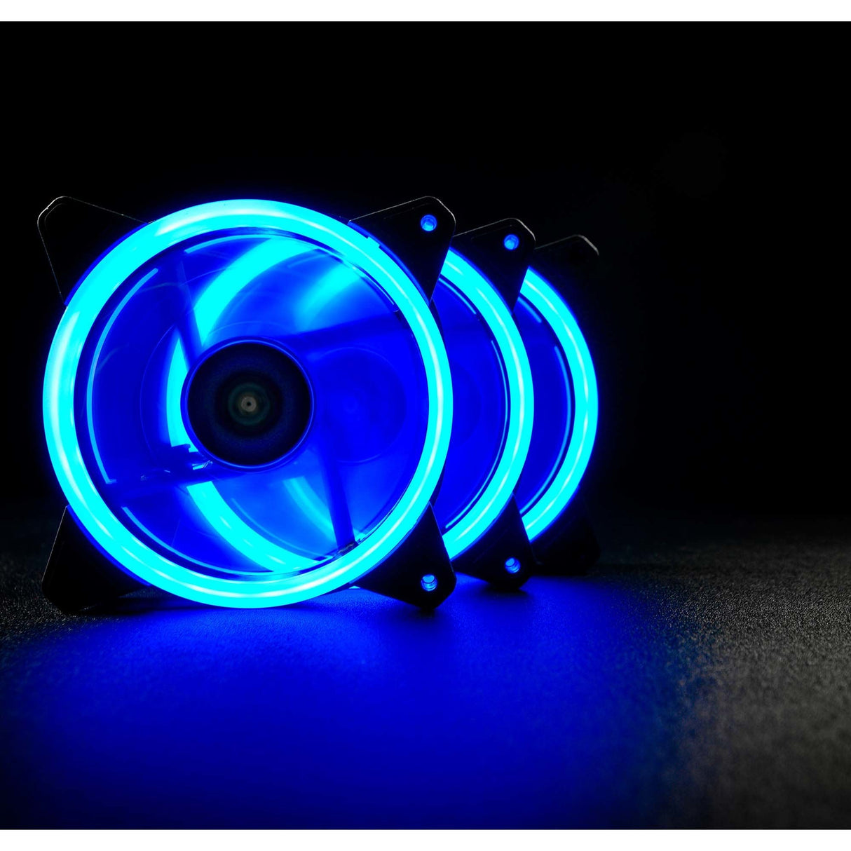 Ventilador Aerocool Rev Rgb Pro 12cm 1200rpm 15.1dba Iluminación Anillo Dual Led 16.8 Millones De Colores Control P7-H1