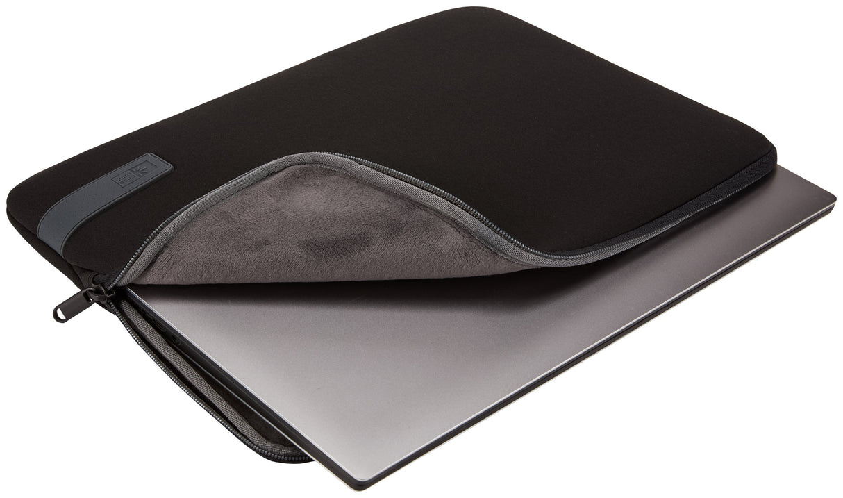 EAN 0085854244404 - Case Logic Reflect REFPC-116 Black 39,6 cm (15.6") Funda Negro imagen 4