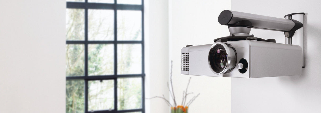 Soporte De Pared Con Brazo Para Proyector Vogels Epw 6565 Montaje Reversible Articulación Con Bisagra Esférica Organizador De Cables