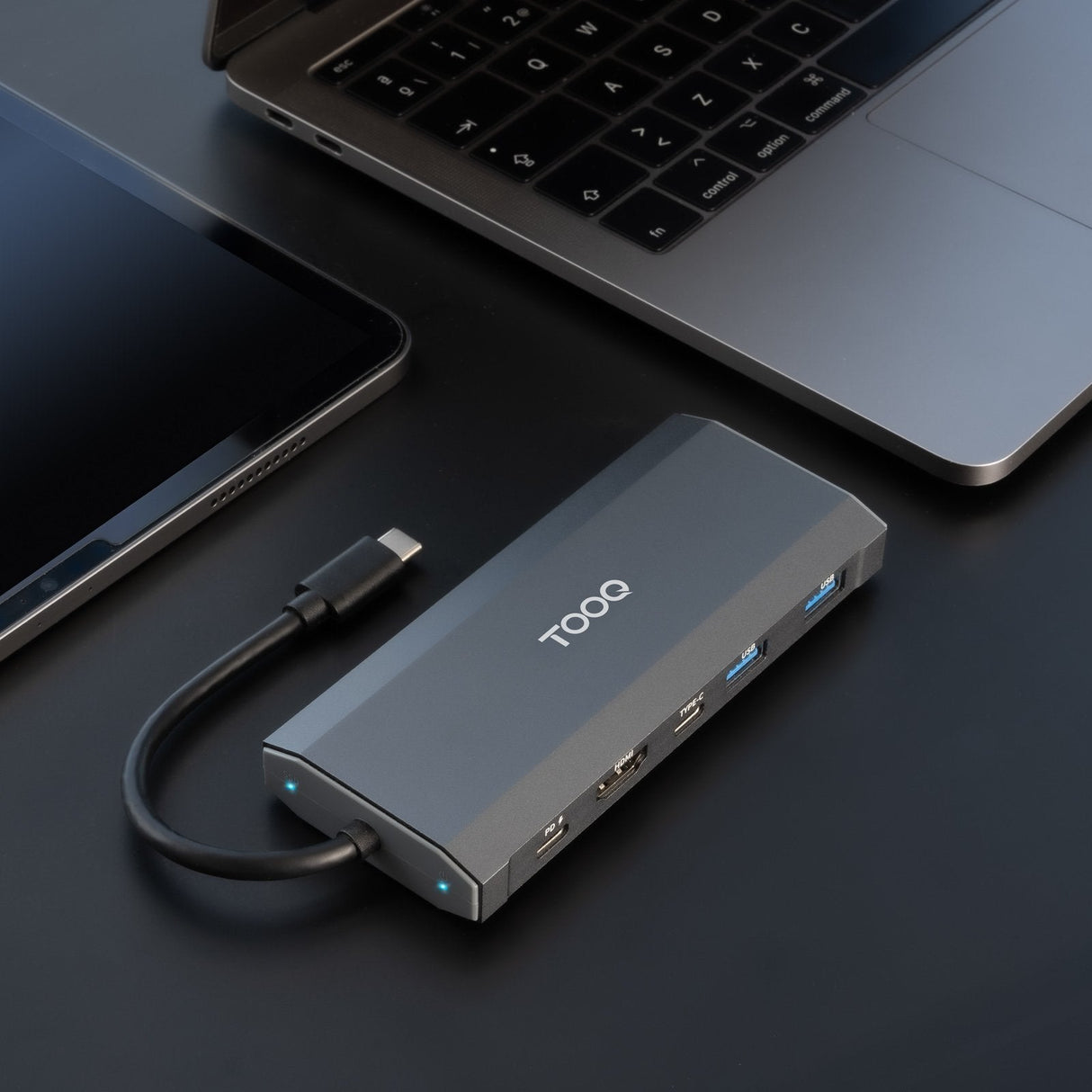 Docking Usb Tipo-C Tooq Tqe-2241g Ranura Ssd M.2 1xhdmi 2xusb 1xusb Tipo-C 1xlector Tarjetas 1xusb Tipo-C Pd