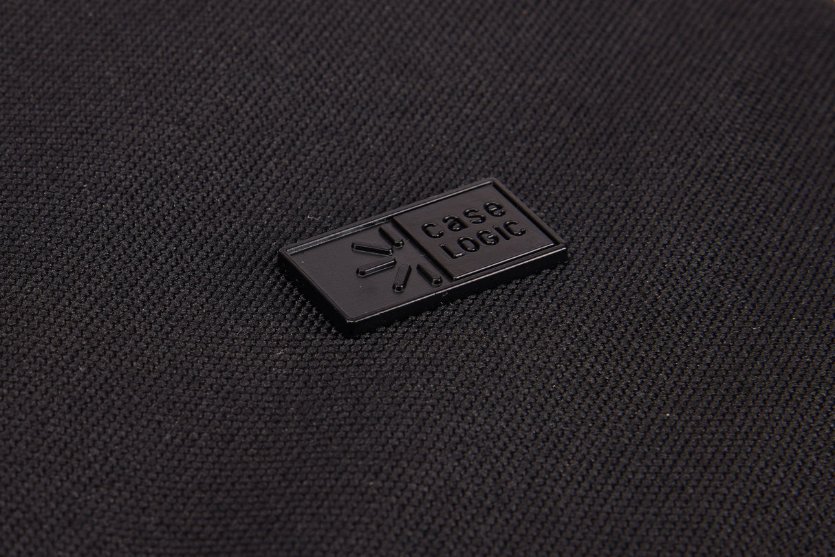 Funda Case Logic Invia116 Invigo Eco Attaché 15,6", Black