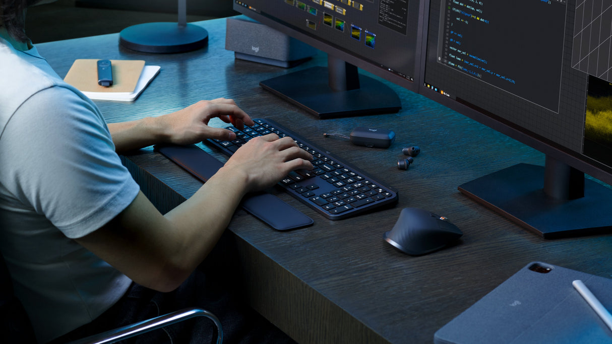 EAN 5099206112094 - Logitech 920-011565 teclado Universal RF Wireless + Bluetooth QWERTZ Alemán Grafito imagen 8