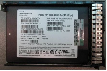 EAN 5706998556806 - HPE P05321-001 unidad de estado sólido 960 GB SFF SATA 3D TLC imagen 1