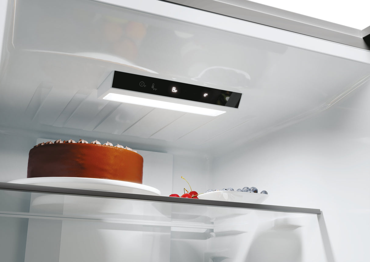 Cncq2t620dx Candy Fridge