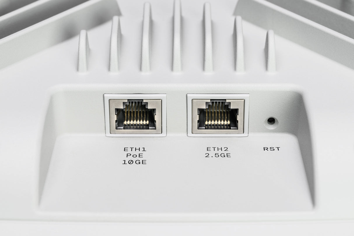 EAN 4044144618932 - LANCOM LX-7300 9300 Mbit/s Blanco Energía sobre Ethernet (PoE) imagen 3