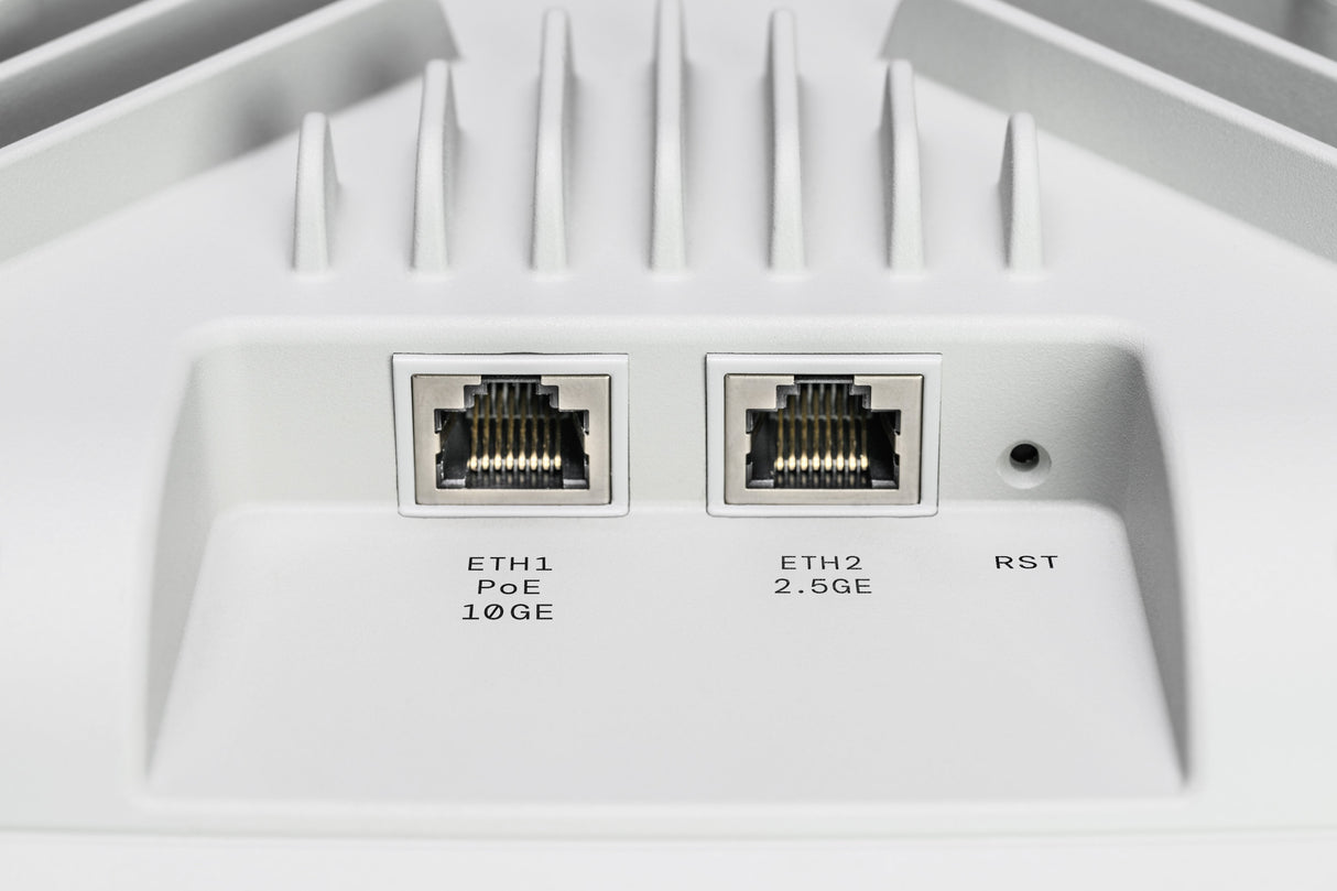 Lancom Lx-7300 Access Point Ohne Netzteil Mit 2x2 Mu-Mimo Tri-Band-Wlan 10g Poe++ 61893