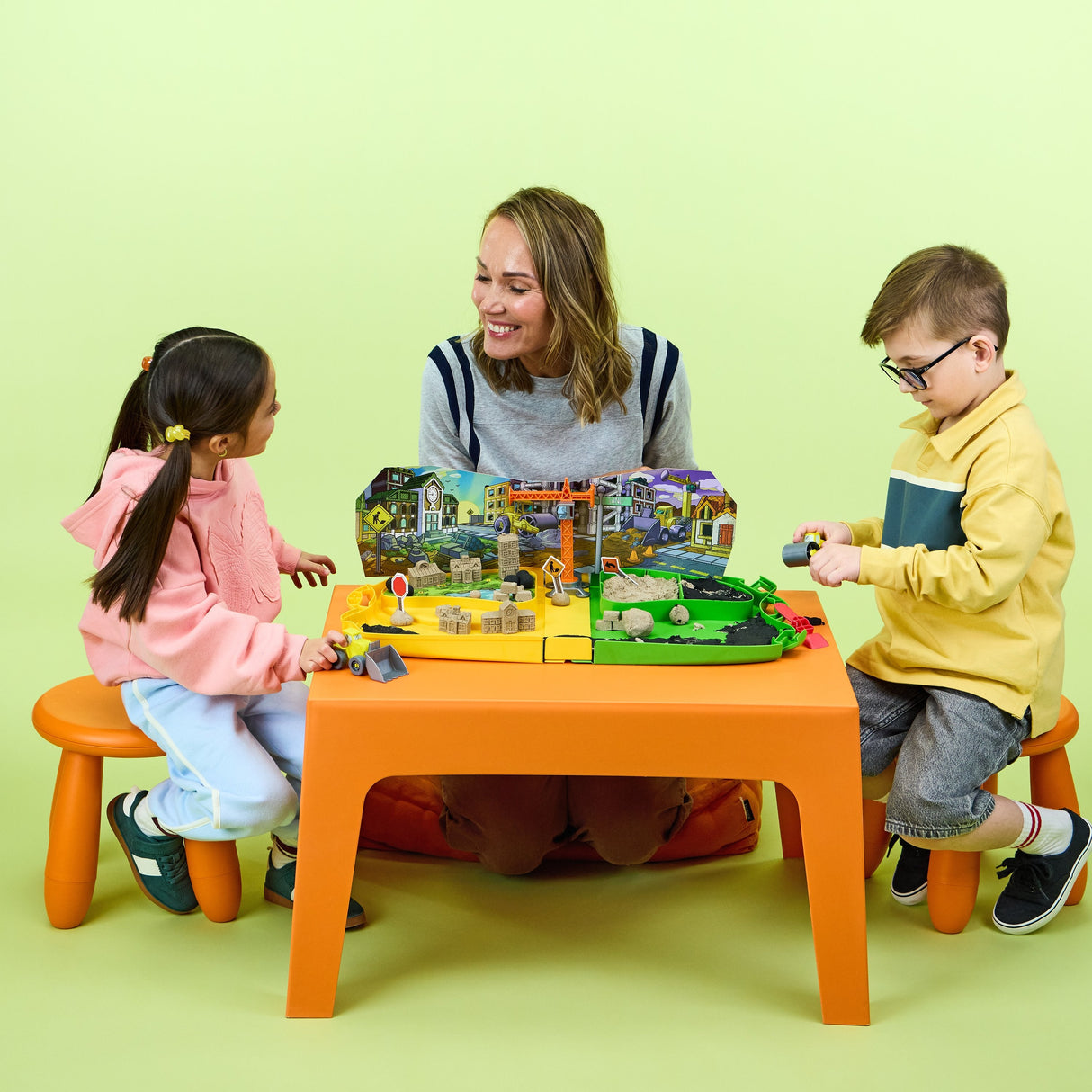 Spinmaster Kinetic Sand - Deluxe Baustellen-Koffer 6075775
