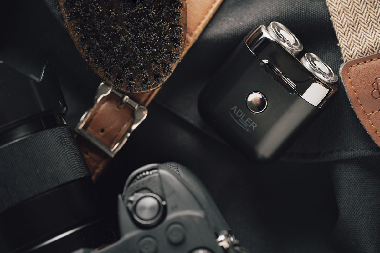 Afeitadora De Viaje Adler Ad 2936, Inalámbrica, Tiempo De Funcionamiento 35 Min, Negra