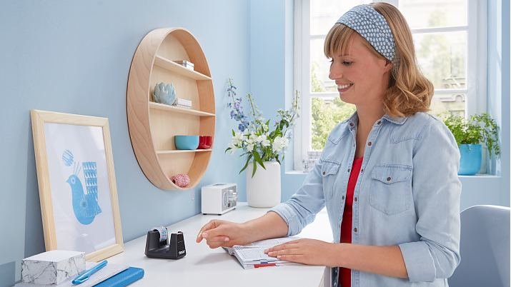 Tesa Easycut® Smart - Dispensador + 1 Rollo De Cinta 10m X 15 Mm - Negro