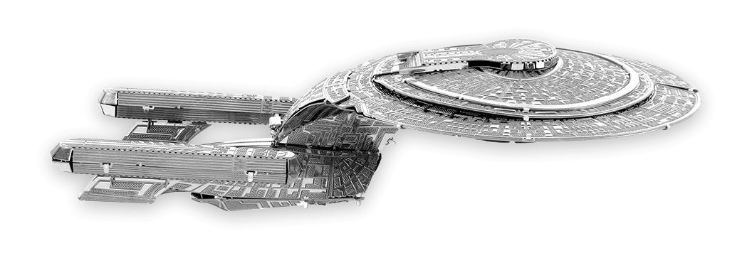 EAN 0032309012811 - Metal Earth USS Enterprise 1701-D Maqueta de transbordador Kit de montaje imagen 1
