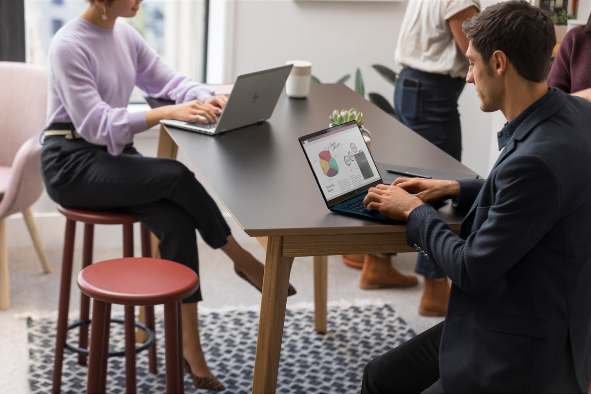 EAN 196548579136 - HP EliteBook 1040 14 G10 Intel® Core™ i5 i5-1335U Portátil 35,6 cm (14") WUXGA 16 GB DDR5-SDRAM 512 GB SSD imagen 10