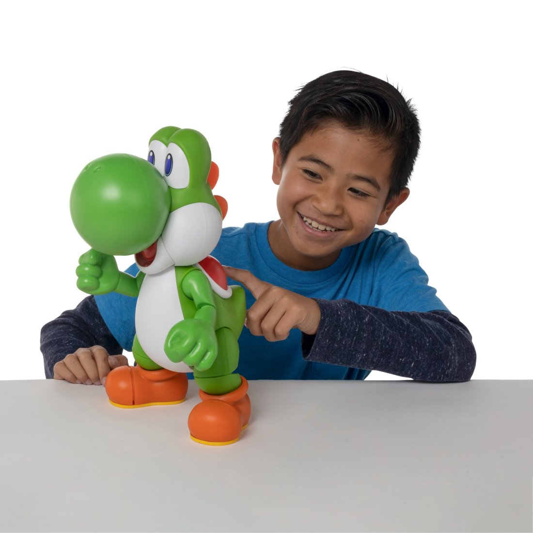 EAN 0192995413993 - Nintendo Let's Go Yoshi imagen 6