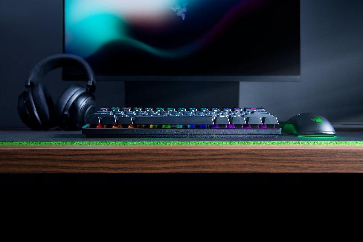 Razer Huntsman Mini 60% Optical Gaming Keyboard, Purple Switch, Nordic Layout, Wired, Black