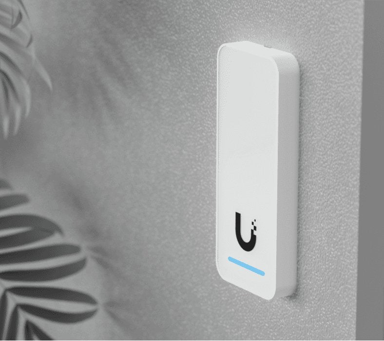 Ubiquiti Ua-G2 Lector De Acceso G2. Desbloqueo Mediante Tarjeta Nfc Y La App Movil Unifi Identity. Mensajes De Bienvenida Y De