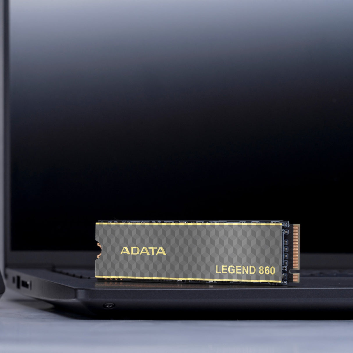 EAN 4711085949493 - ADATA LEGEND 860 SLEG-860-1000GCS unidad de estado sólido 1 TB M.2 PCI Express 4.0 NVMe 3D NAND imagen 9