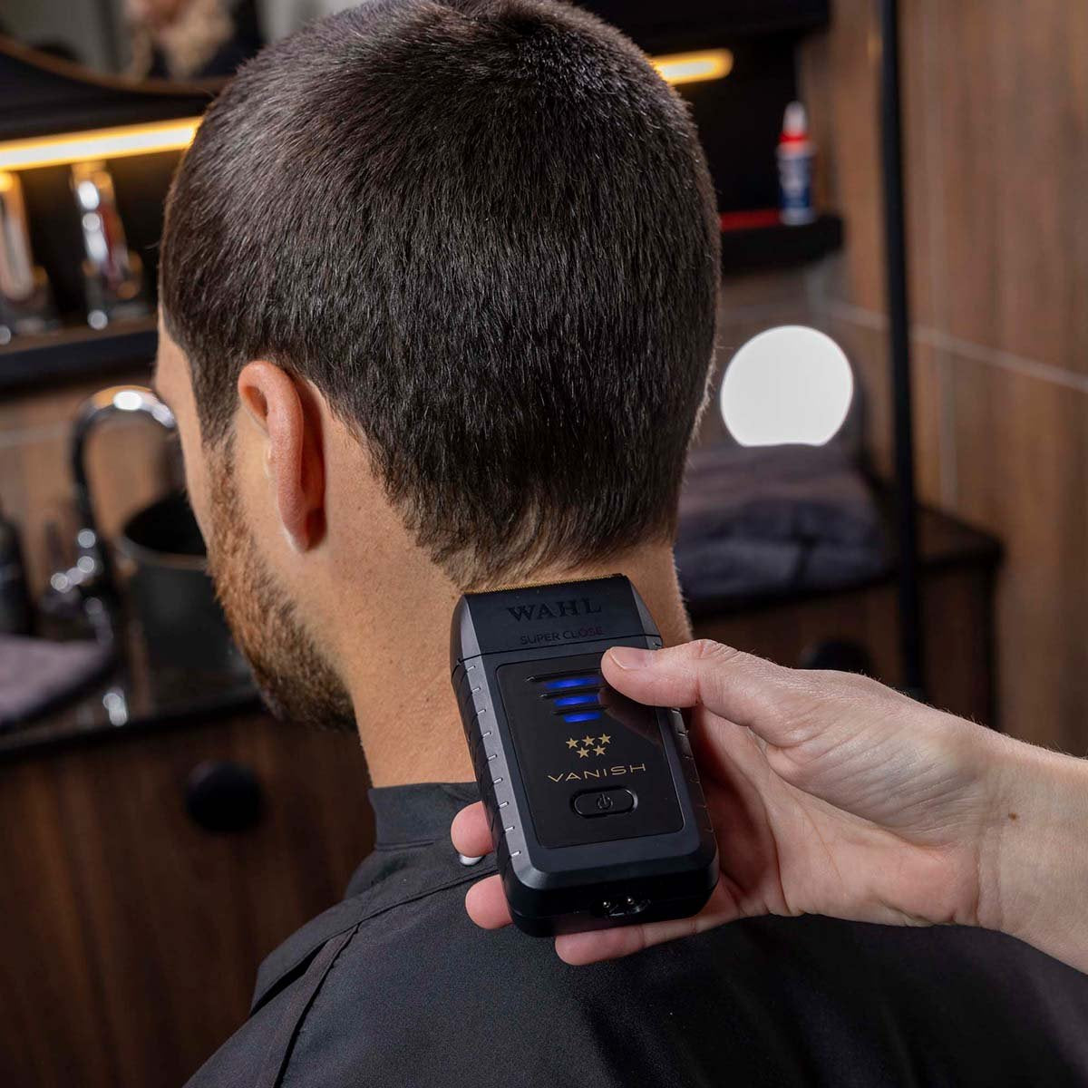 EAN 0043917025780 - Wahl Vanish Máquina de afeitar de láminas Negro, Oro imagen 6