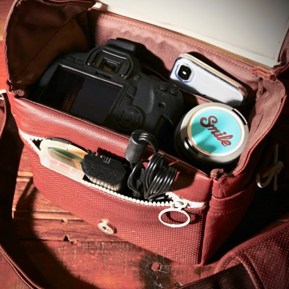 EAN 8420738165352 - Smile 111653540199 estuche para cámara fotográfica Bandolera Marrón, Blanco imagen 9