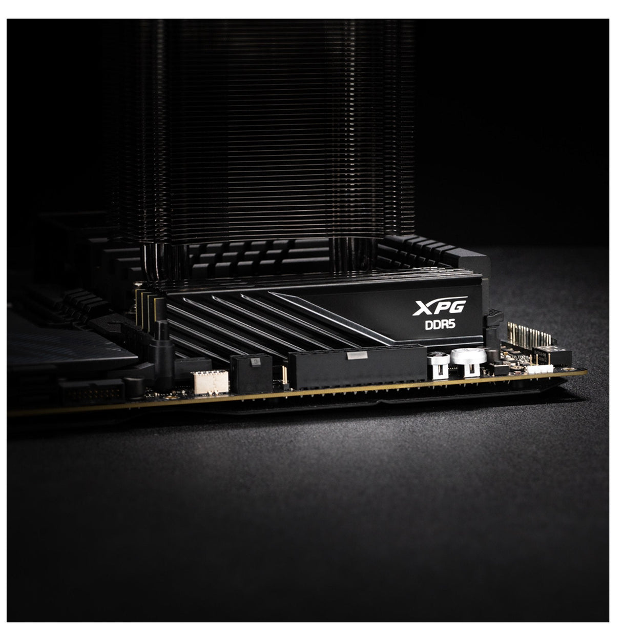 Memoria Adata 16 Gb Ddr5-5600 2x 8 Gb Kit Dual, Ram Blanca, Ax5u5600c468g-Dtlabwh, Xpg Lancer Blade, Intel Xmp, Amd Expo Ax5u5600c468g-Dtlabwh